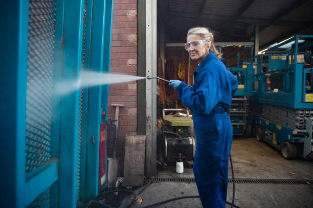 Why Choose Our Certified Pressure Washing Experts for Your Project Needs in Paramount, CA?